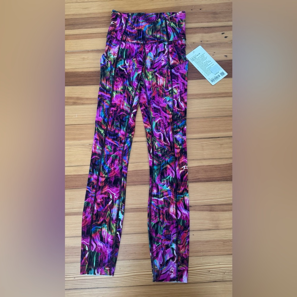 Lululemon Fast and Free HR Tight 25” w/pockets
